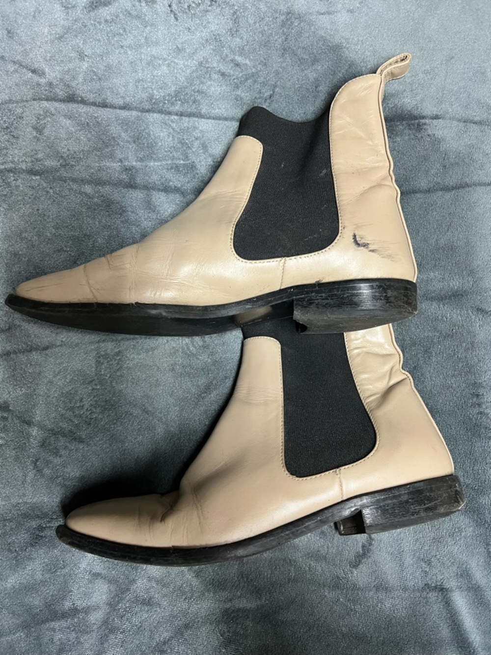 Everlane The Italian Leather Square Toe Chelsea Boot